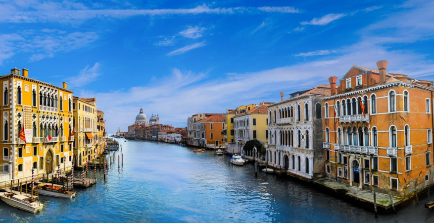 Italy02